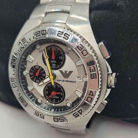 ARMANI AR0690 Men's Stainless Steel Analog Dial Quartz Genuine Wrist Watch BC481 - Picture 2 of 10